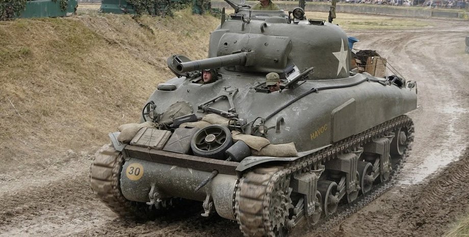 Американский танк, M4 Sherman, танк M4 Sherman, бронетехника Второй мировой войны, Вторая мировая война, военная история