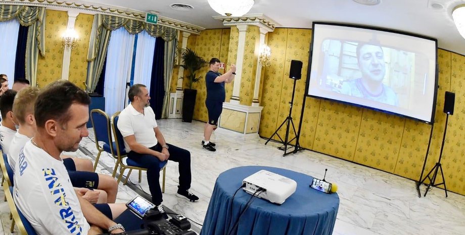 зеленский позвонил сборной перед матчем