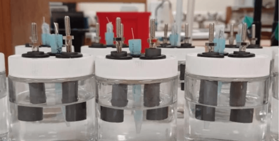 натрій-іонний акумулятор прісна вода