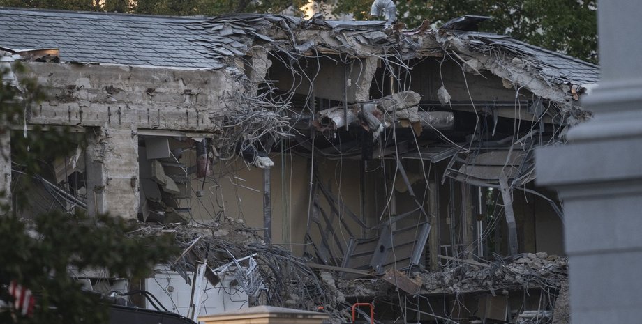 Трамп сносит Восточное крыло Белого дома