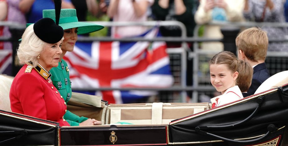 Королева Камилла, принцесса Шарлотта, королевская семья великобритании, кейт миддлтон, принц вильям, похороны елизаветы