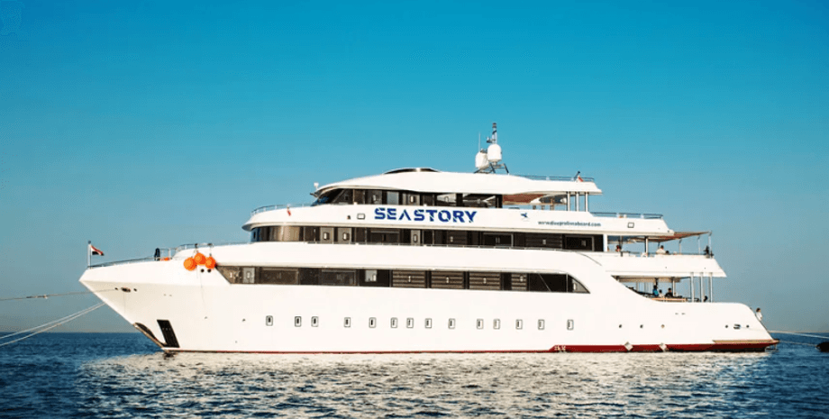 Судно Sea Story