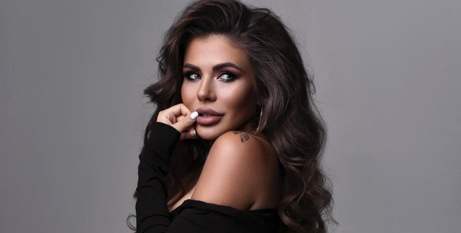 Блогер Стужук, блогерша софия стужук, нападение на дом стужук. стужук в латвии, парень стужук, стужук дети