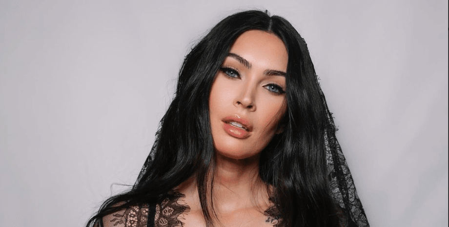 Меган Фокс, Меган Фокс вагітна, Меган Фокс розійшлася з Machine Gun Kelly, Різдво 2024, браян остін грін, колсон бейкер