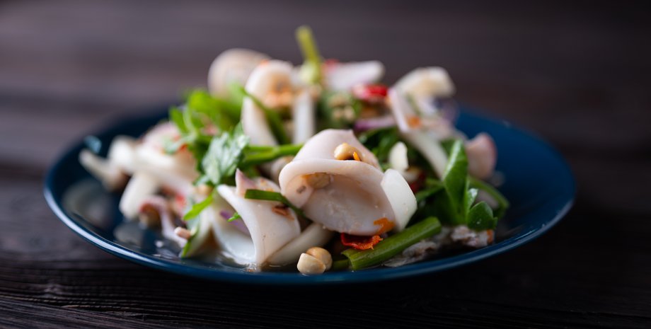 салат с кальмарами, кальмары, вкусный салат, простой рецепт, азиатская заправка