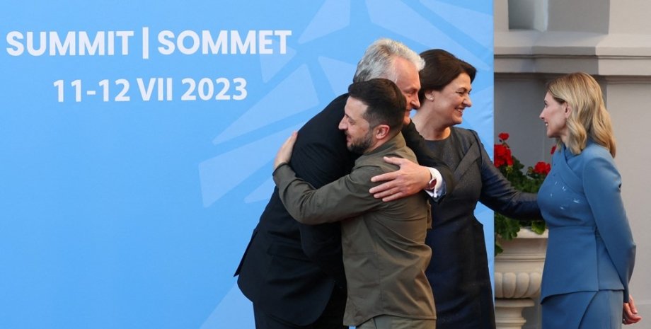 Союзники Альянса одобрили военную помощь для Украины НАТО, саммит НАТО, Альянс, Владимир Зеленский, президент Украины