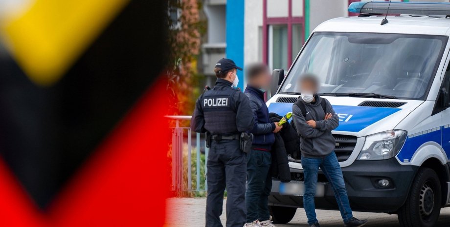 Поліція, Німеччина, затримання злочинця, фото