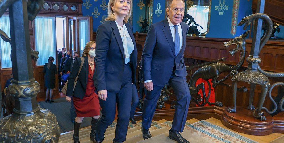 сергей лавров, лавров трасс, переговоры, россия британия переговоры