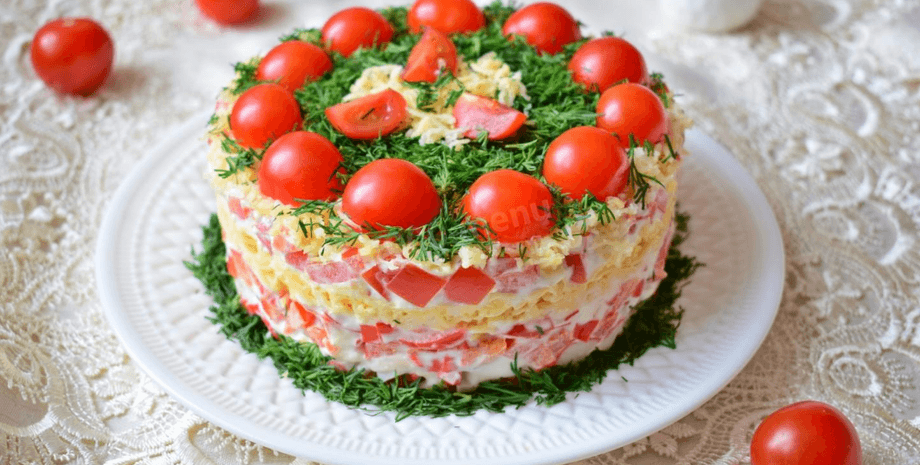 Салат из крабовых палочек и помидоров, салат слоями, праздничный салат, праздничный салат