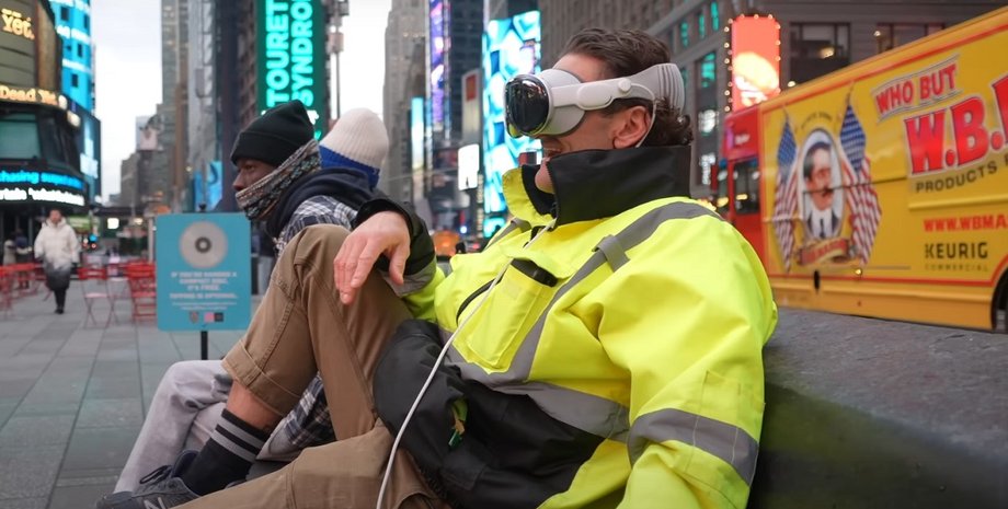 Apple Vision Pro, гарнітура, VR-окуляри