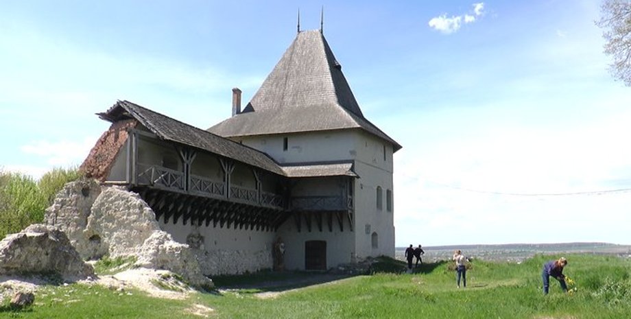 Україна, Галич, заповідник, вхід, підземелля, розкопки, камера, археологи, археологія, директор, замок, дослідження, торгівля, історія