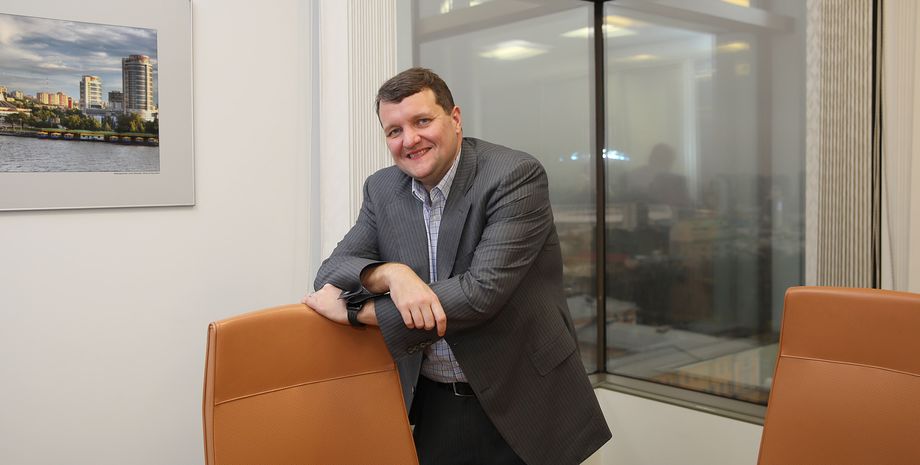 Эндрю Мак, Офис президента