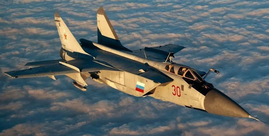 літак МіГ-31