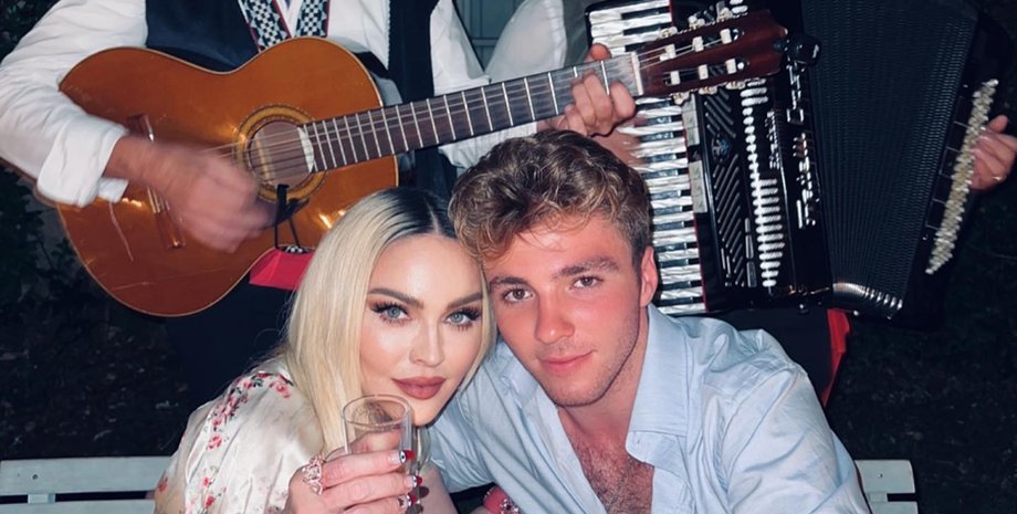 Мадонна із сином Рокко, син мадонни, діти мадонни, рокко річі, гай річчі, рокко річі картини