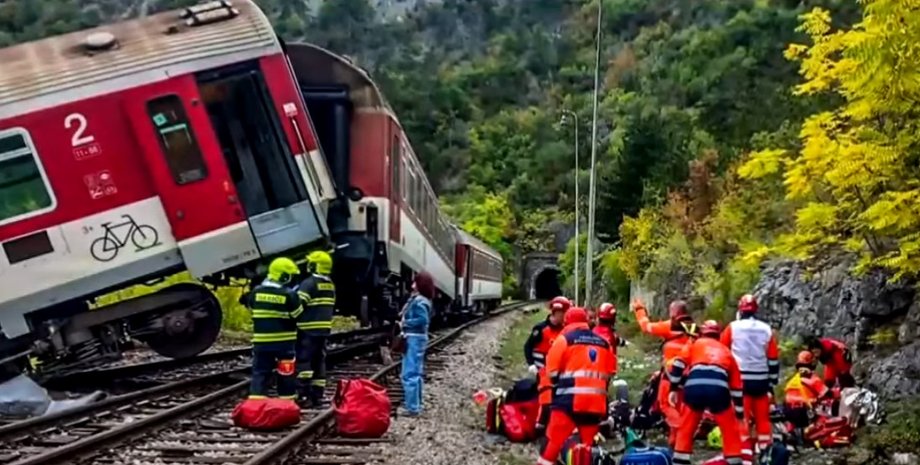 Постраждали щонайменше 20 людей