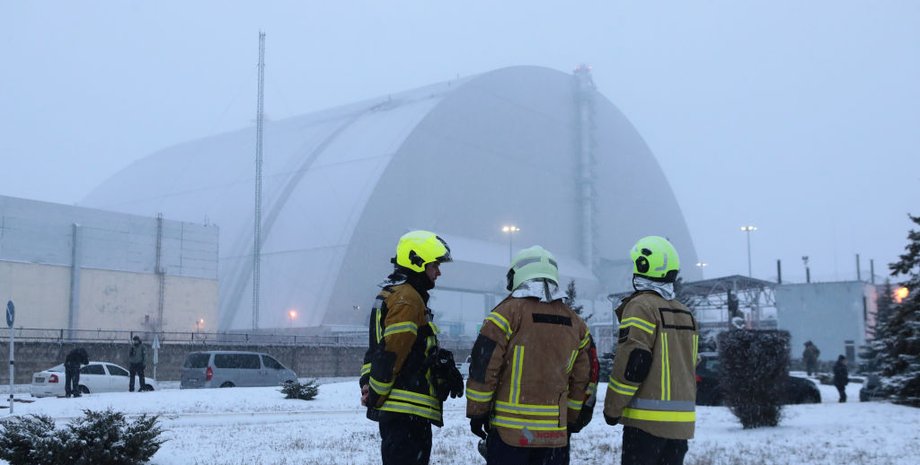 аес чорнобиль, удар по саркофагу, чаес саркофаг