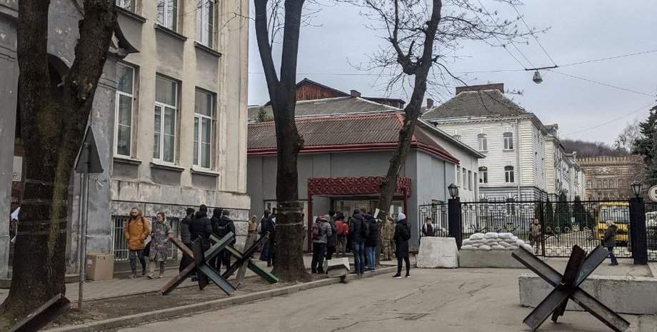 запрет на выезд для мужчин, запрет на выезд для призывников