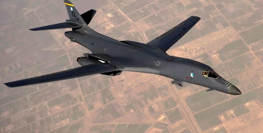 B-1B