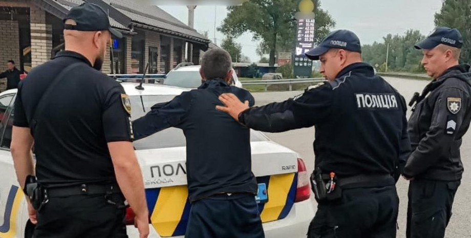 Задержание мужчины, который украл Mercedes у работодателя Задержание мужчины, который украл Mercedes у работодателя