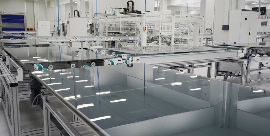 Солнечные панели, UtmoLight, перовскит, фото