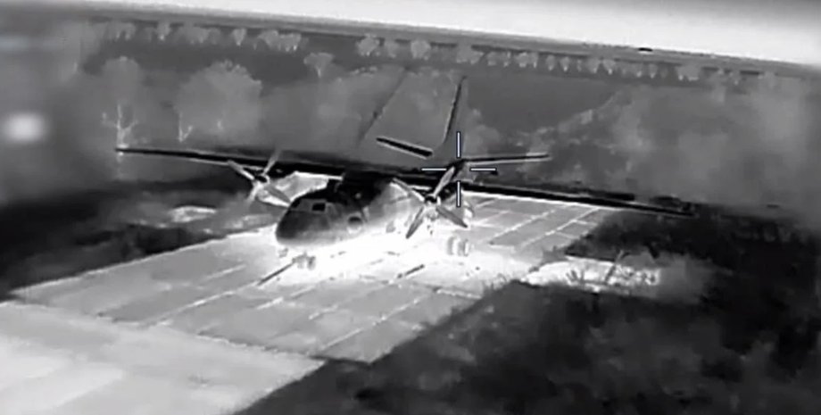 самолет Ан-26 самолет Ан-26