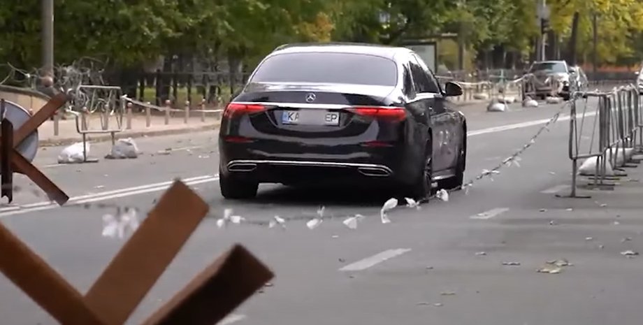 Автомобиль нардепа, элитное имущество нардеп, журналисты расследование, Bihus.info расследование, Bihus.info декларации