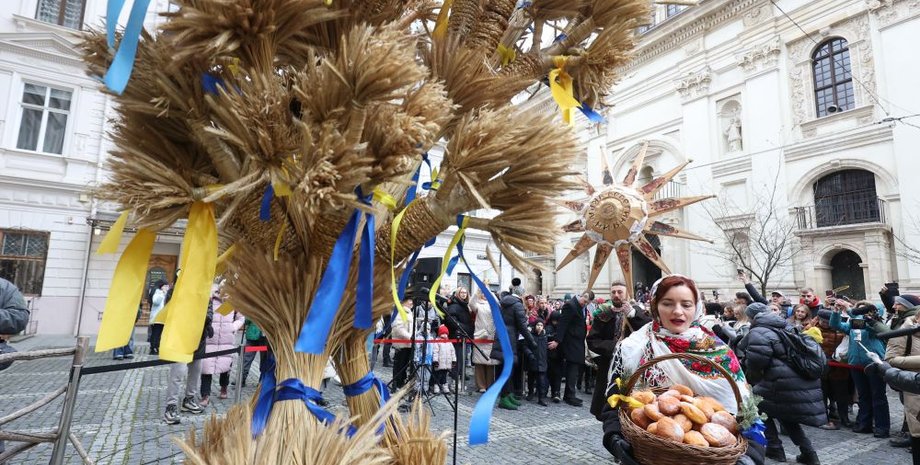різдвяний дідух, Львів, Різдво 2024, різдвяні традиції, дідух у Львові, Різдво у Львові