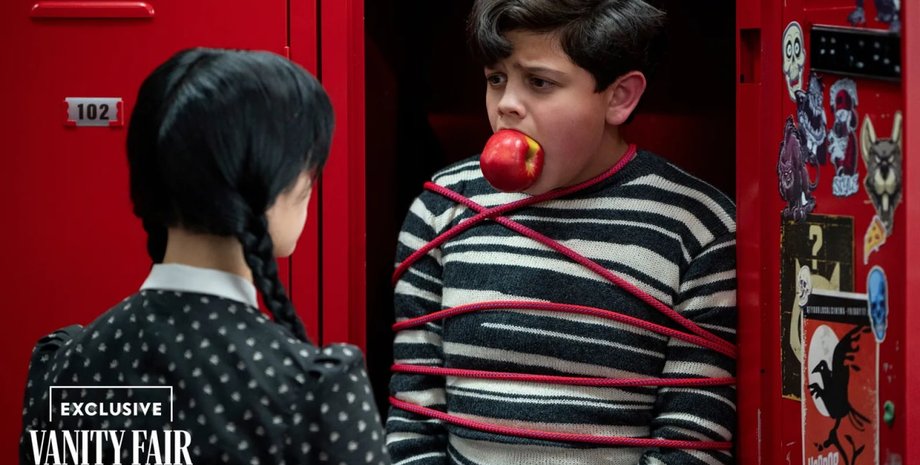 Уэнздей, семейка аддамс, Уэнздей аддамс, вещь в Уэнздей, будет ли второй сезон Уэнздей, дженна ортега