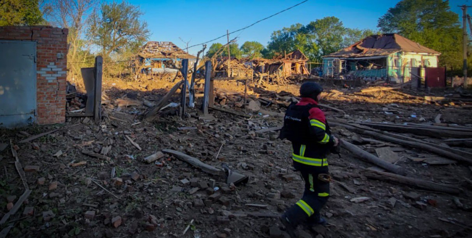 РФ нарушает перемирие до 9 мая РФ нарушает перемирие, перемирие 9 мая, перемирие ко Дню победы, Путин объявил перемирие, нарушение перемирия