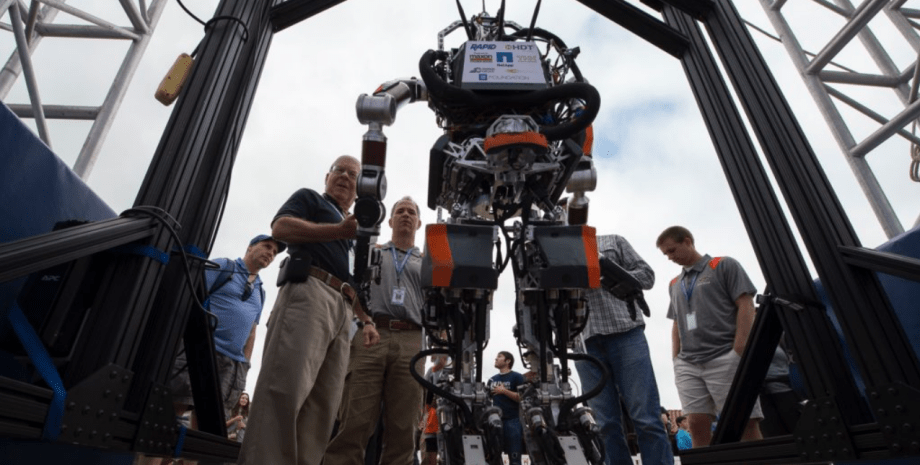 робот, искусственный интеллект, робототехника