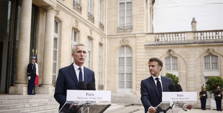 Столтенберг і Макрон, Єнс Столтенберг і Емманюель Макрон