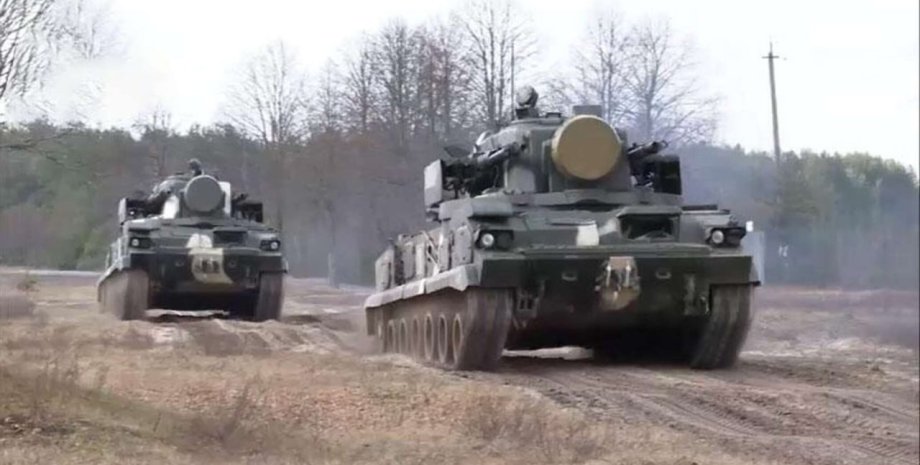 Im Dorf Illinsk-Usovo, der Region Moskau, hat der Feind die Flugabwehrrakete und...