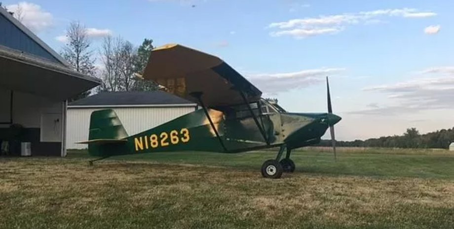 Самолет, самолет ручной работы, развалился в воздухе,