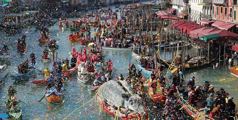 венеция, гондола, гондольер, туристы