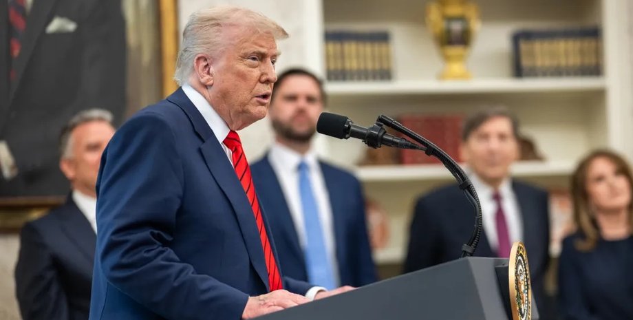 "Путін дотримав свого слова": Трамп відреагував на порушення РФ енергетичного перемир'я (відео)