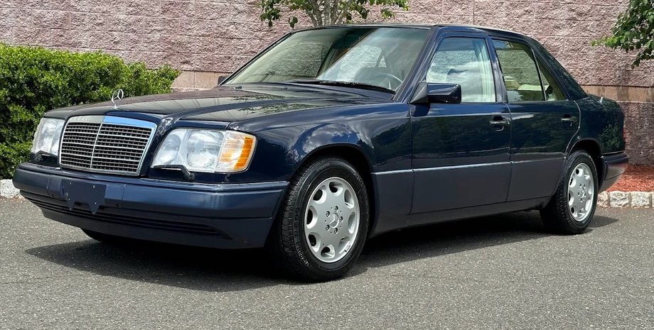 Mercedes W124, Mercedes-Benz W124, Mercedes E300, седан Mercedes