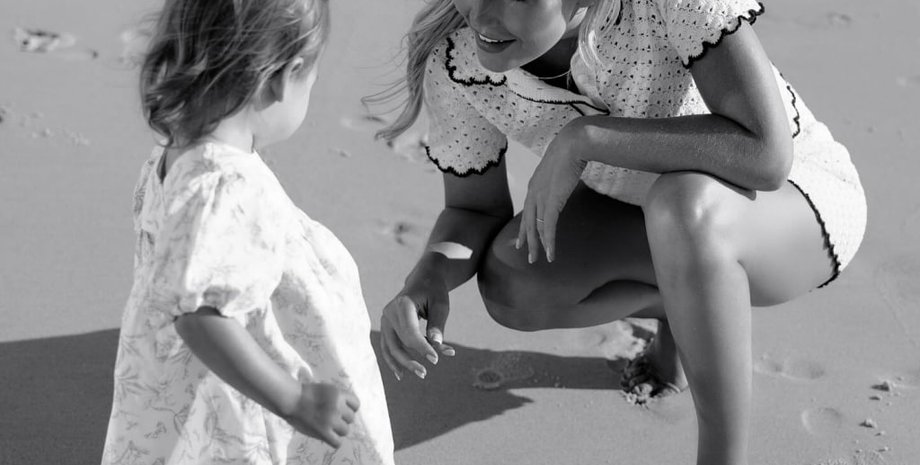 Леди Китти Спенсер с дочерью Афиной