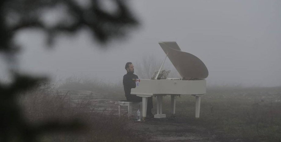 мажинтас, пианист, роояль, изюм