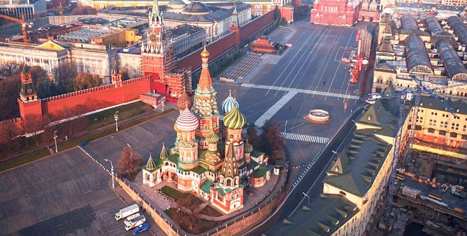 Красная площадь, Кремль, Москва, Московский Кремль, Россия, парад, пустая Красная площадь, безлюдная Красная площадь