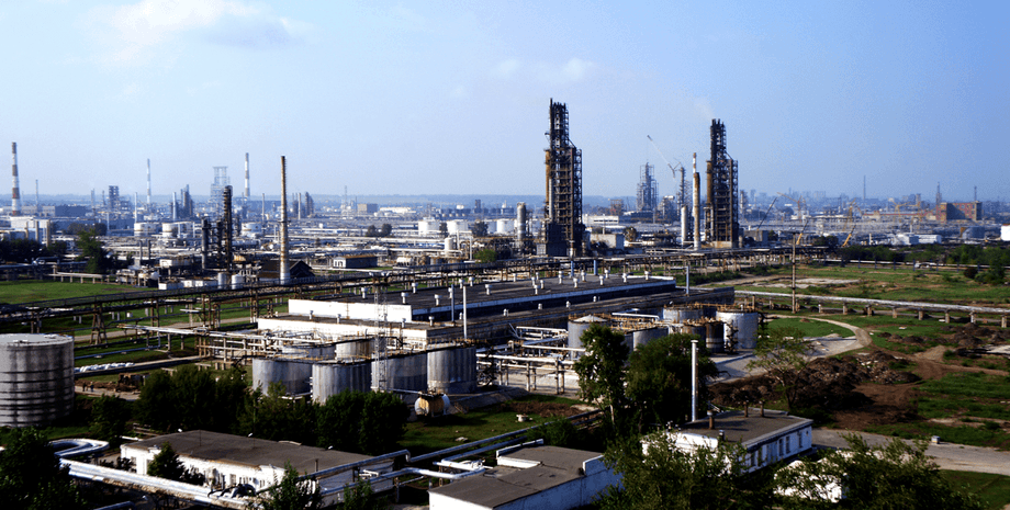 Новокуйбышевский нефтеперерабатывающий завод удары дронами