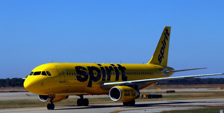 пасажирський літак, обстріл літака, терористичний акт, Spirit Airlines