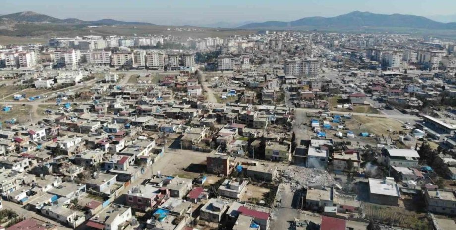 Нурдаги, місто Нурдаги, Нурдаги Туреччина, Нурдаги фото, Нурдаги землетрус