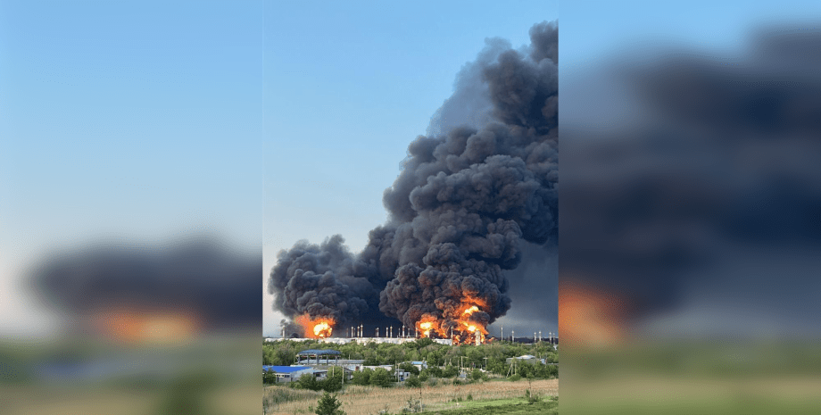 Атака БПЛА на Энгельс вызвала пожар на НПЗ Атака БПЛА на Энгельс