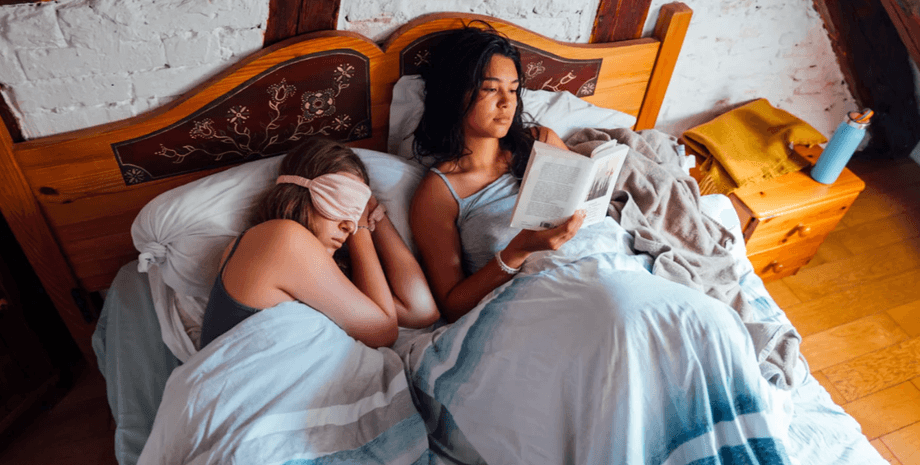 Девушки в постели Сон, девушки в постели