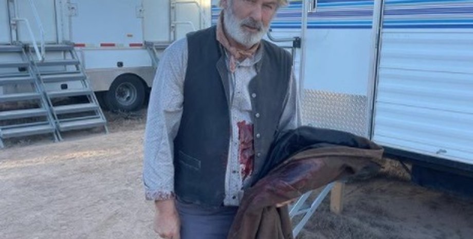 Хатчинс, Болдуин