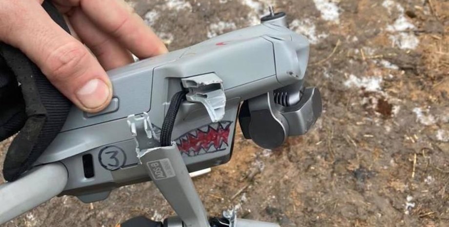 Російський БПЛА безпілотник артилеристи прикордонники образ нецензурна лексика