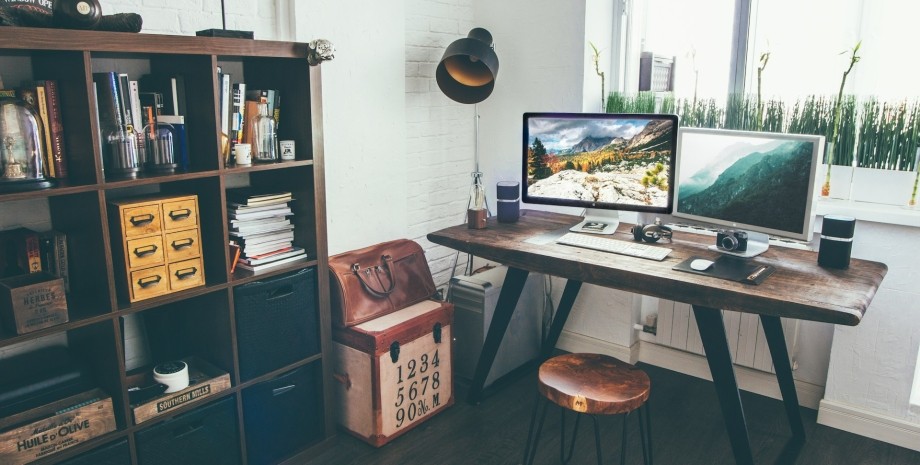 Рабочее место Где спрятать заначку, находки, рабочее место, приколы, курьезы, интересные новости, фото, Великобритания