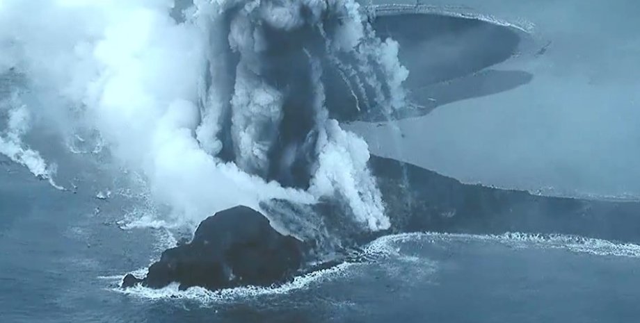 япония, подводный вулкан, извержение вулкана
