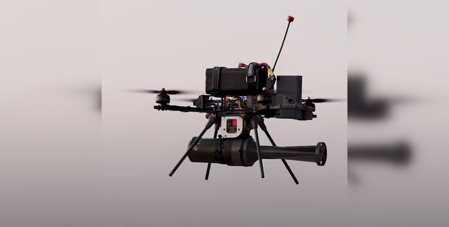 Дрон ЗСУ із системою навігації Blue Arrow