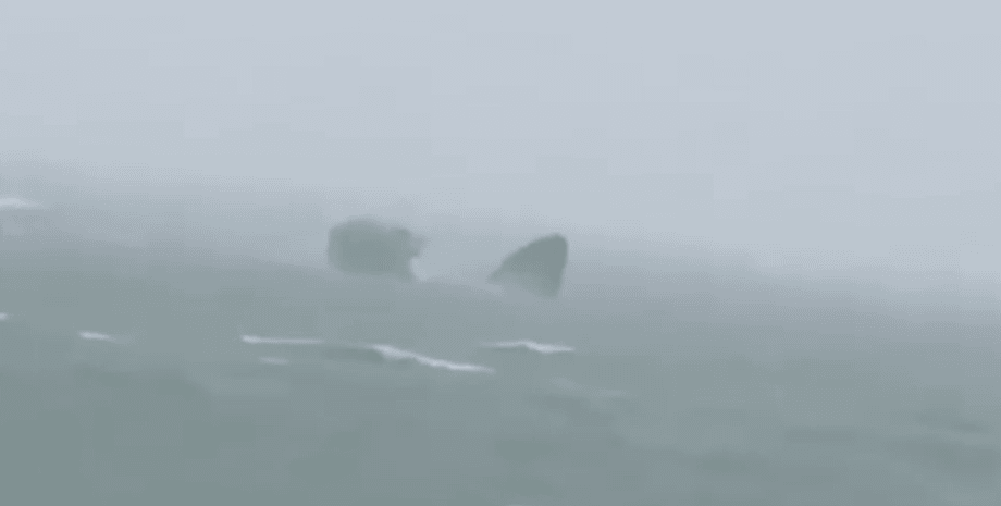 Крах російського судна в Чорному морі